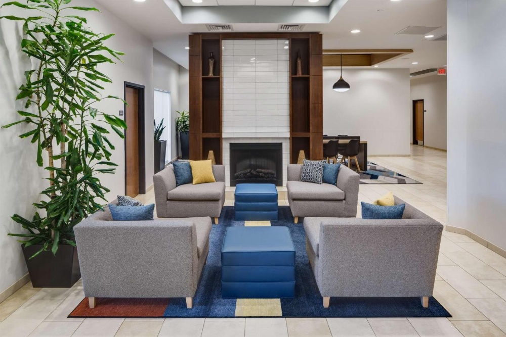 One-Bedroom Specialty King Suite with Balcony